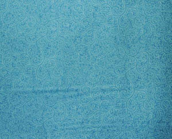 Patchworkstoff hellblau mit Ranken